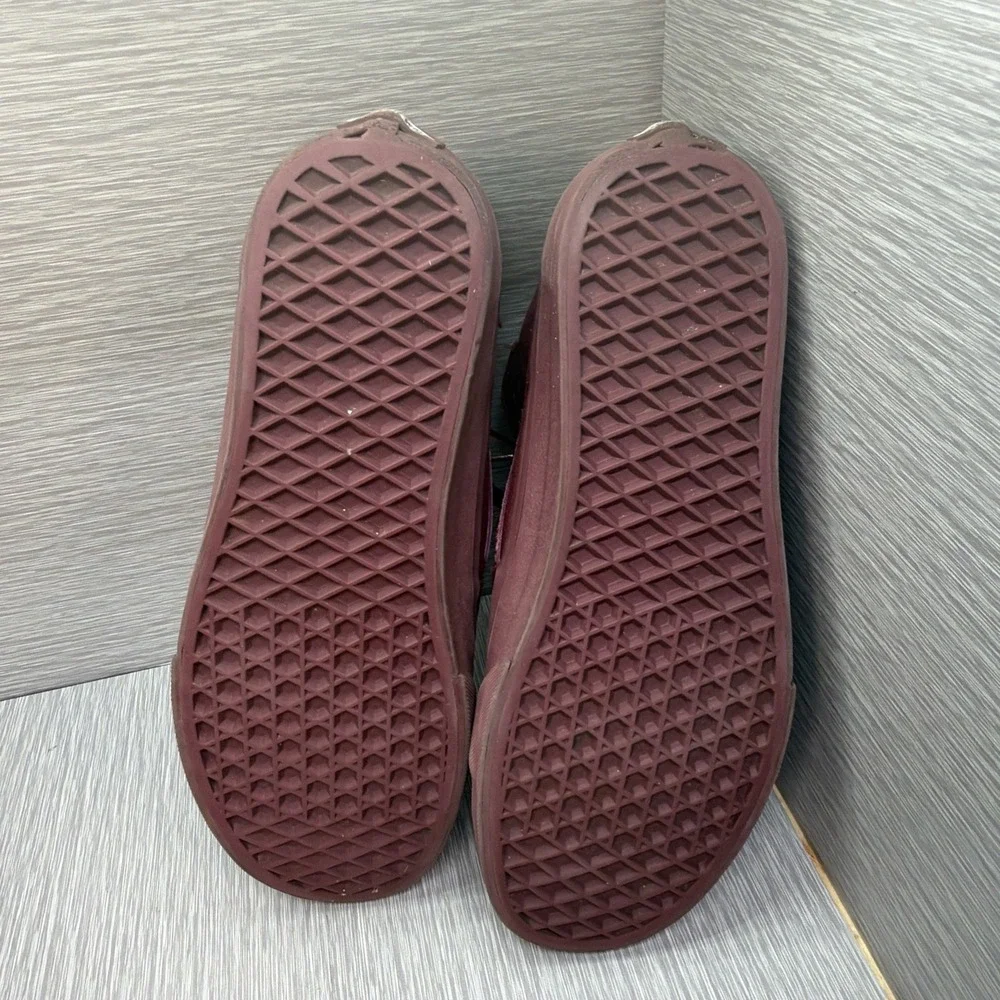 Vans Sk8-Hi Burgundy High Top Sneakers Men's‎ 8.5 Skate Shoes